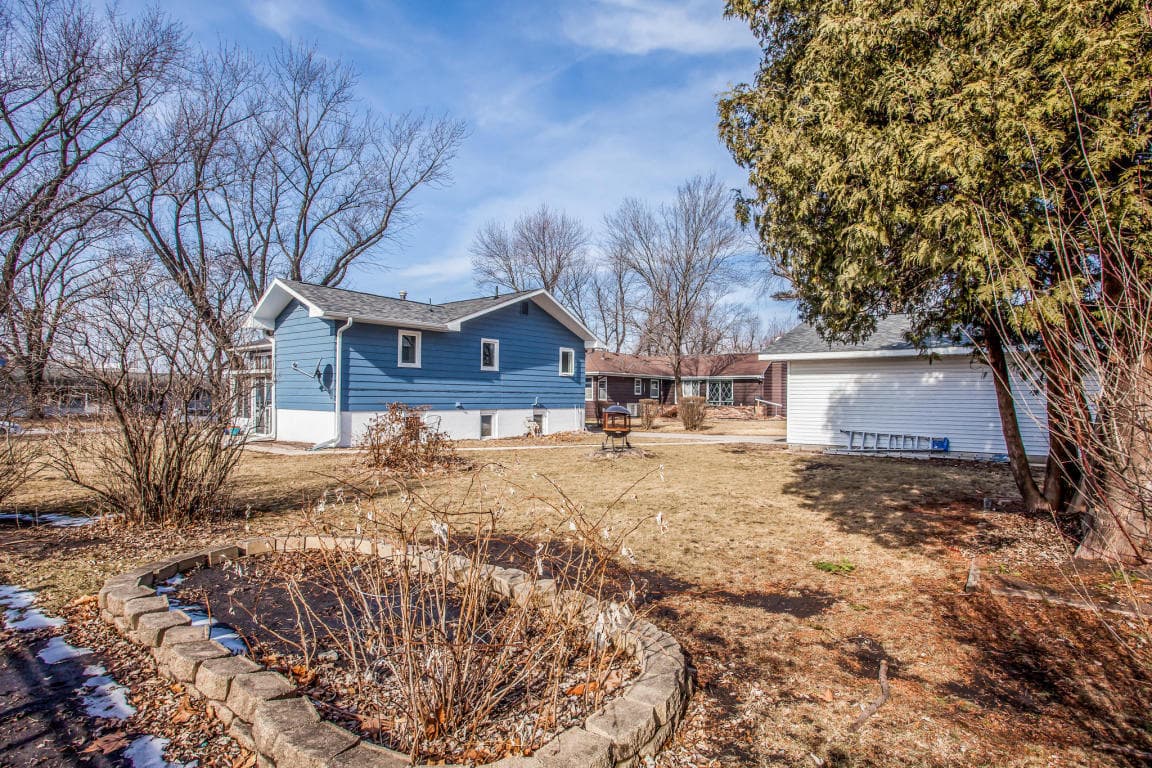 Ames House: 3114 Grove Avenue