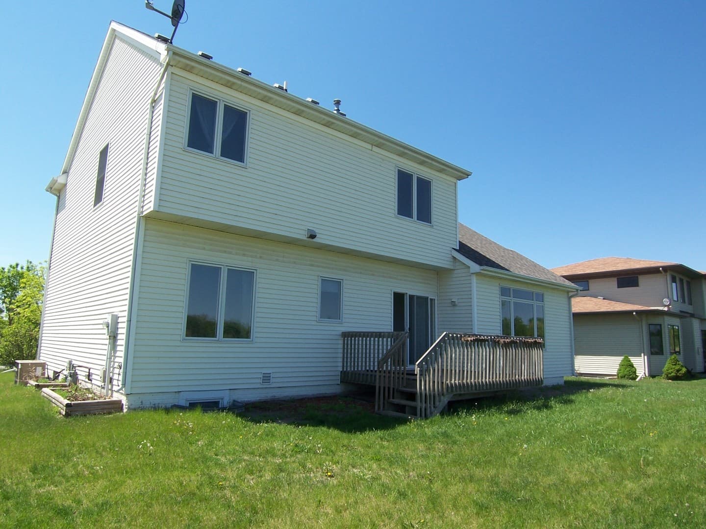 Ames House: 2504 Somerset Drive