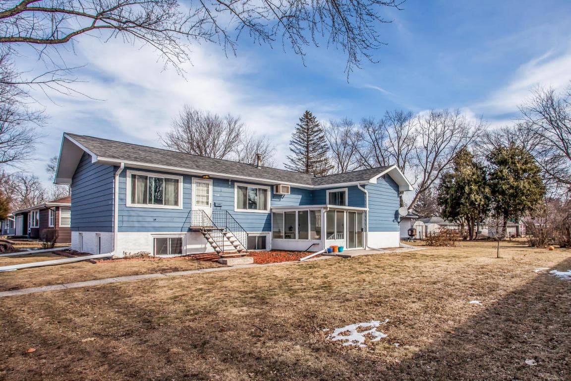 Ames House: 3114 Grove Avenue