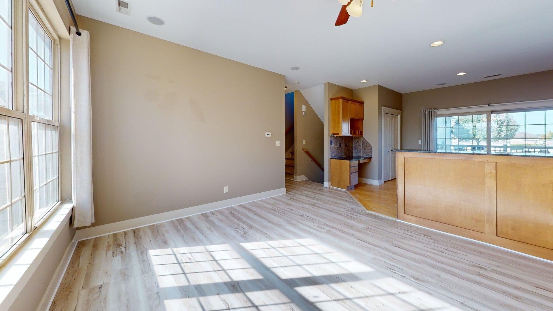 Grimes Townhome: 3600 SE Glenstone Dr