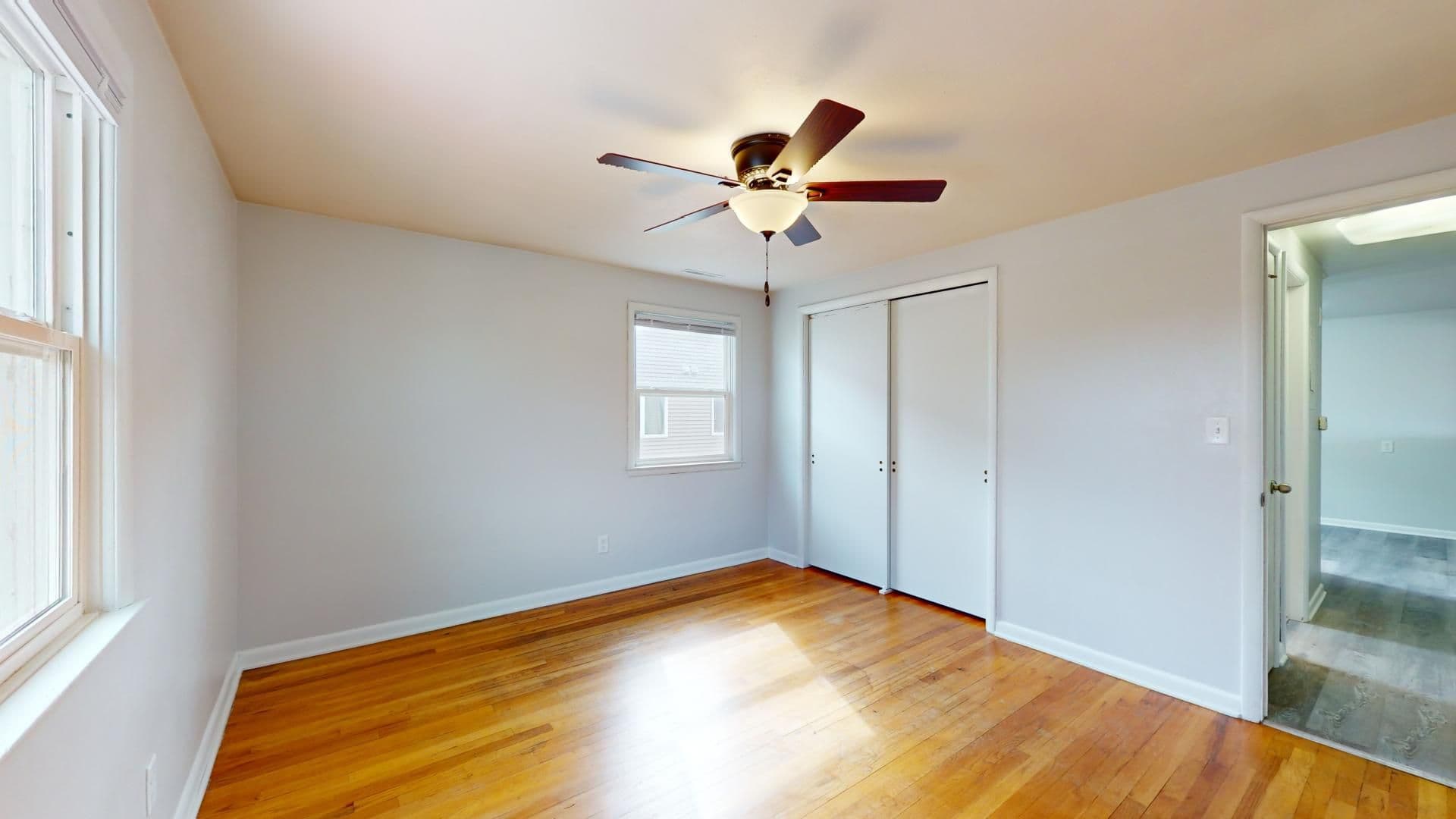 Ames Apartment: 136 Campus Avenue