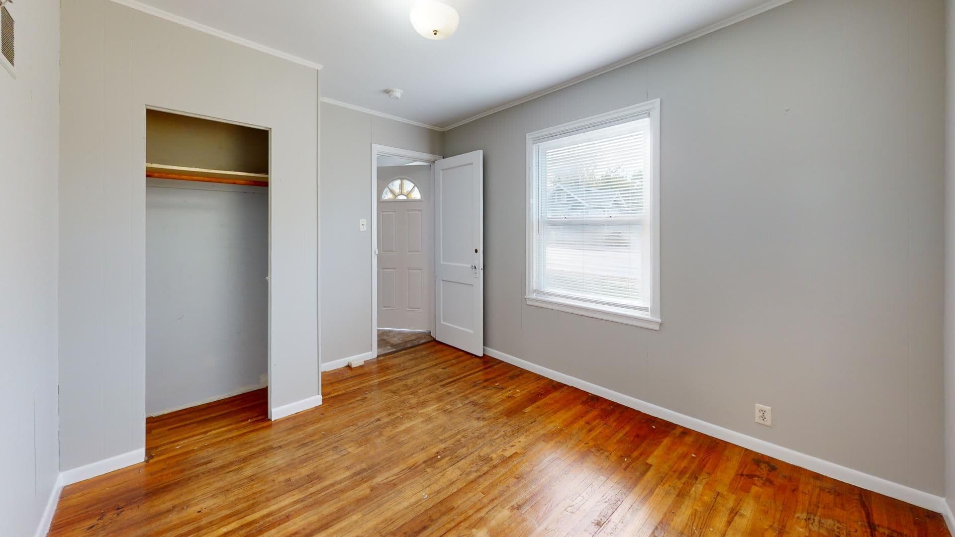 Ames House: 3121 Lincoln Way