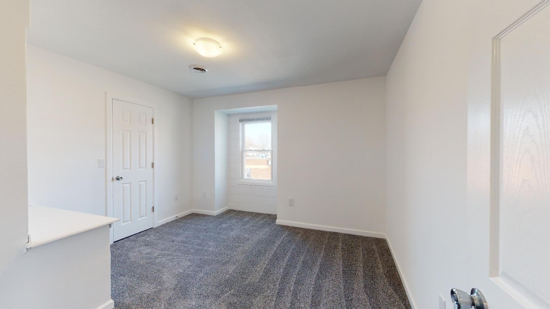 Nevada Apartment: 820 6th Street