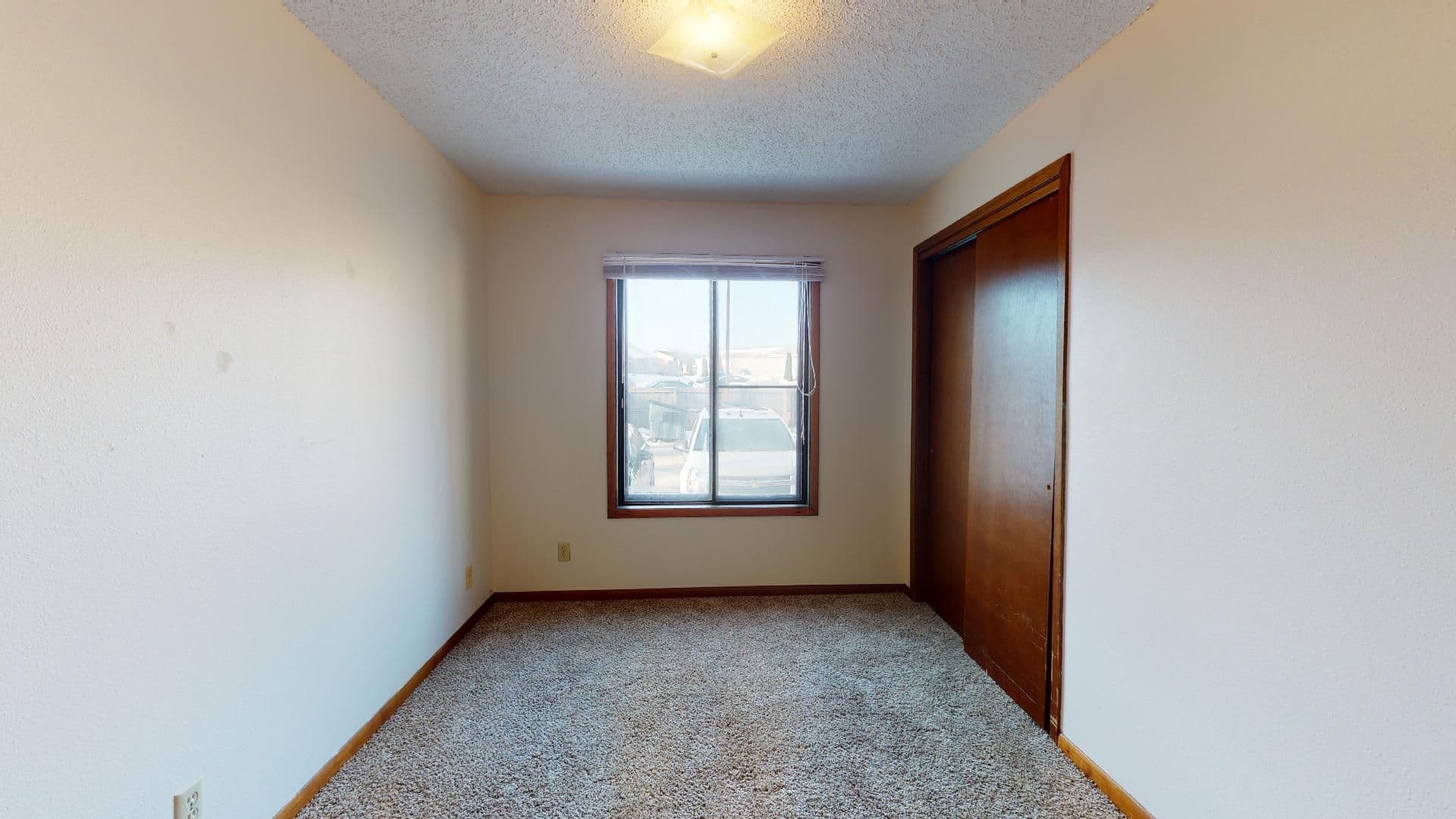 Ames Apartment: 3500 Grand Avenue