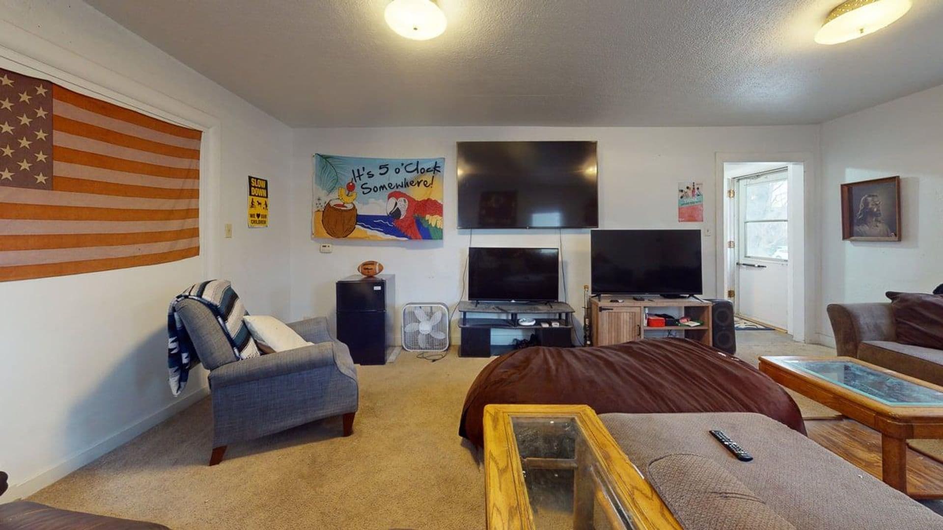 Ames House: 147 Campus Avenue
