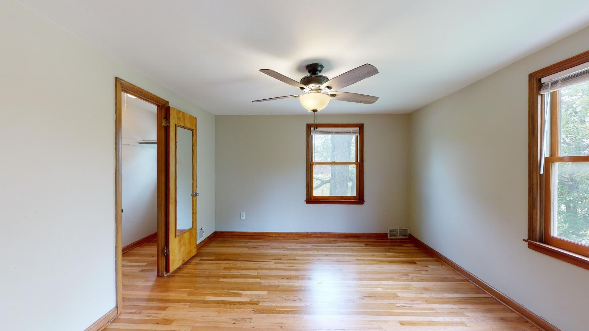 Ames House: 2635 Hunt Street