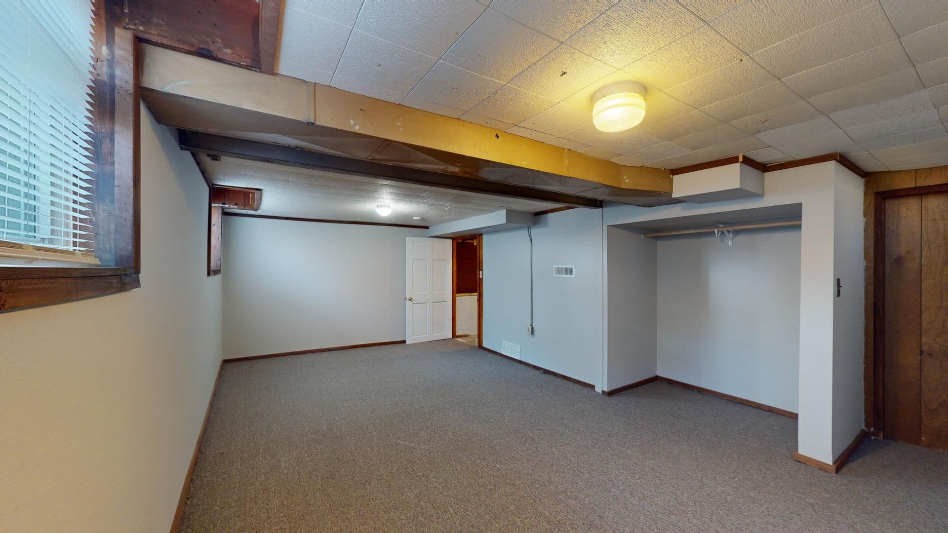 Ames House: 3121 Lincoln Way