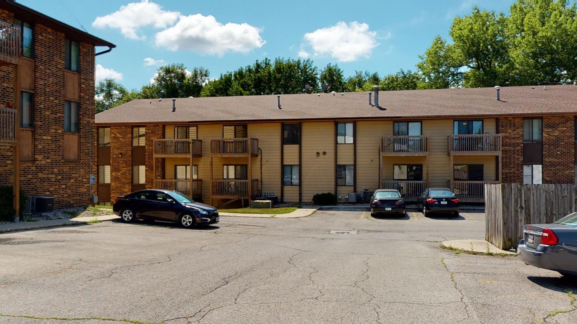 Ames Apartment: 3500 Grand Avenue