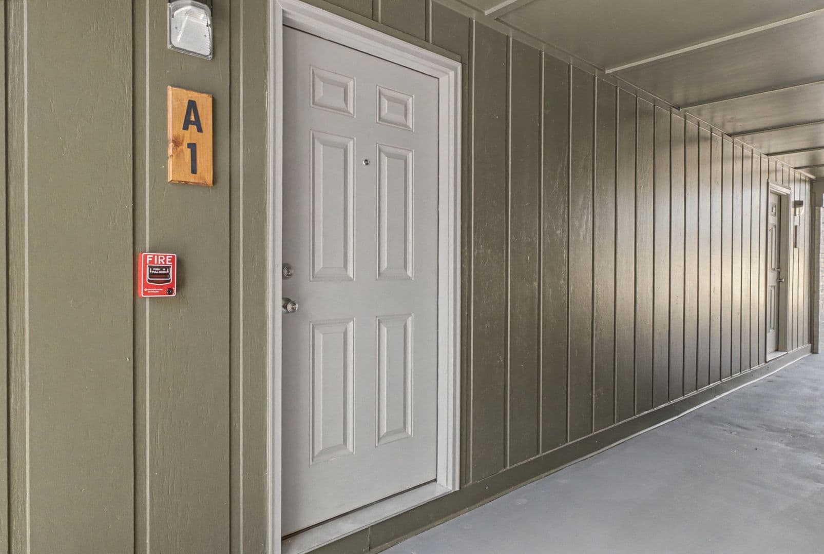 Griffin Apartment: 1128 W. College Street Ext.