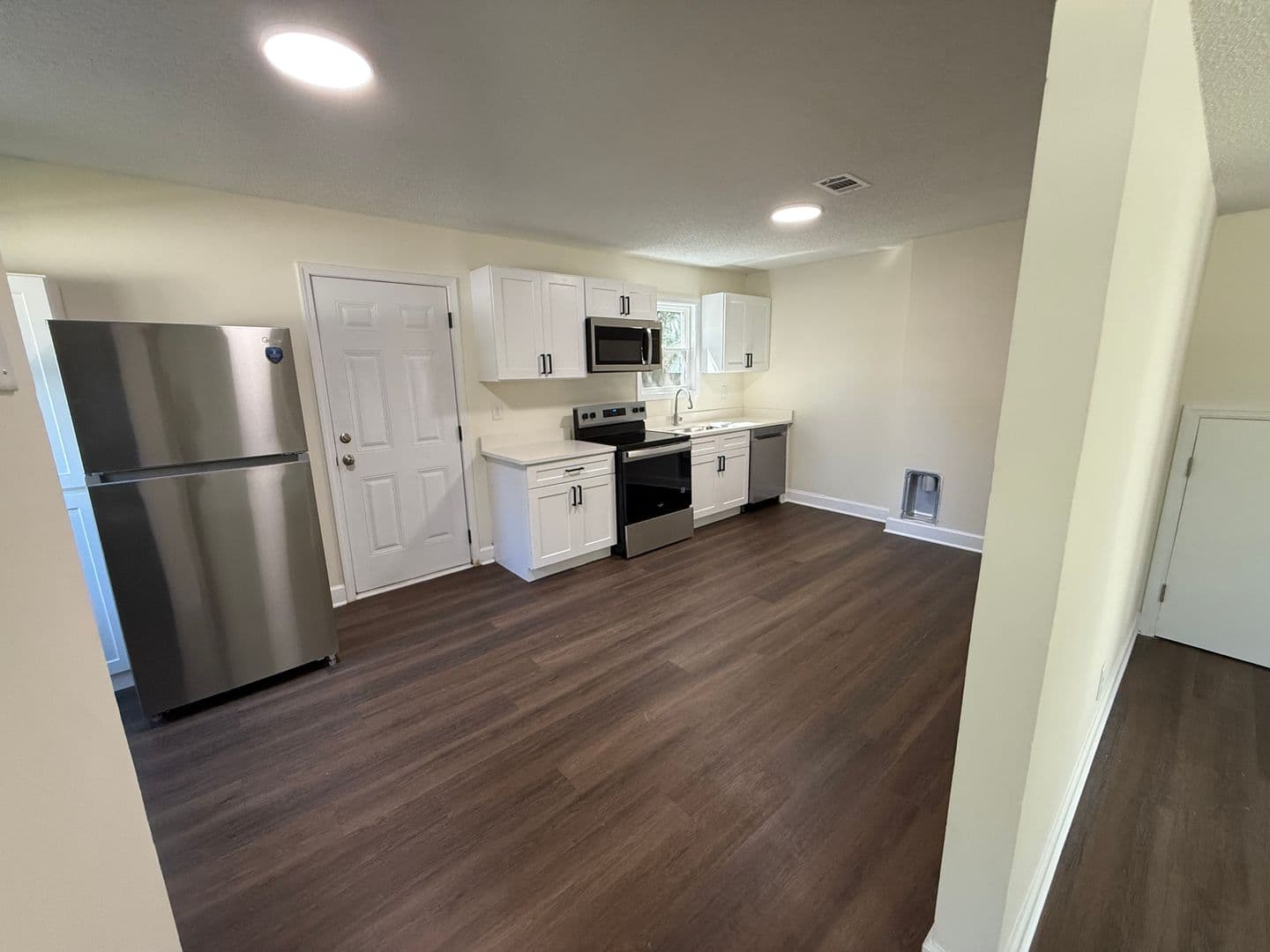 Macon Apartment: 3694 Case St