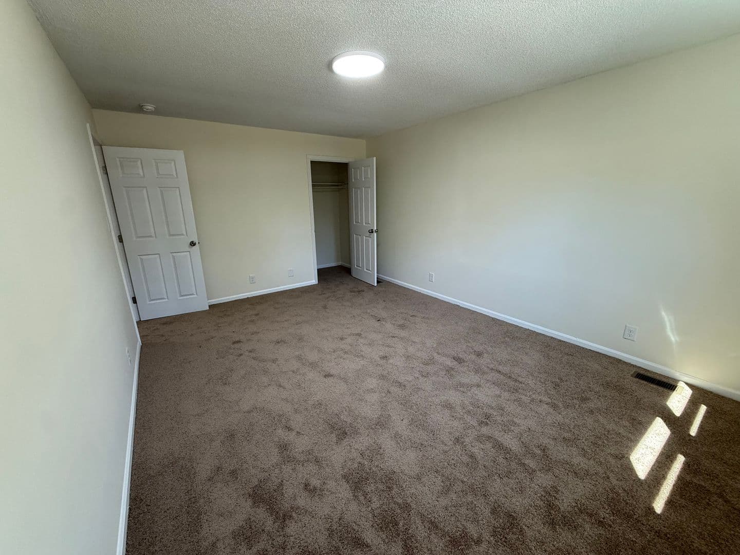 Macon Apartment: 3694 Case St