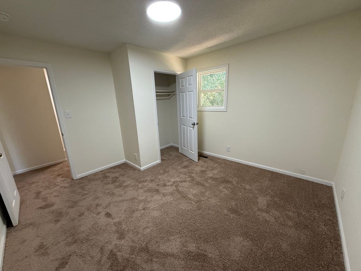 Macon Apartment: 3696 Case St