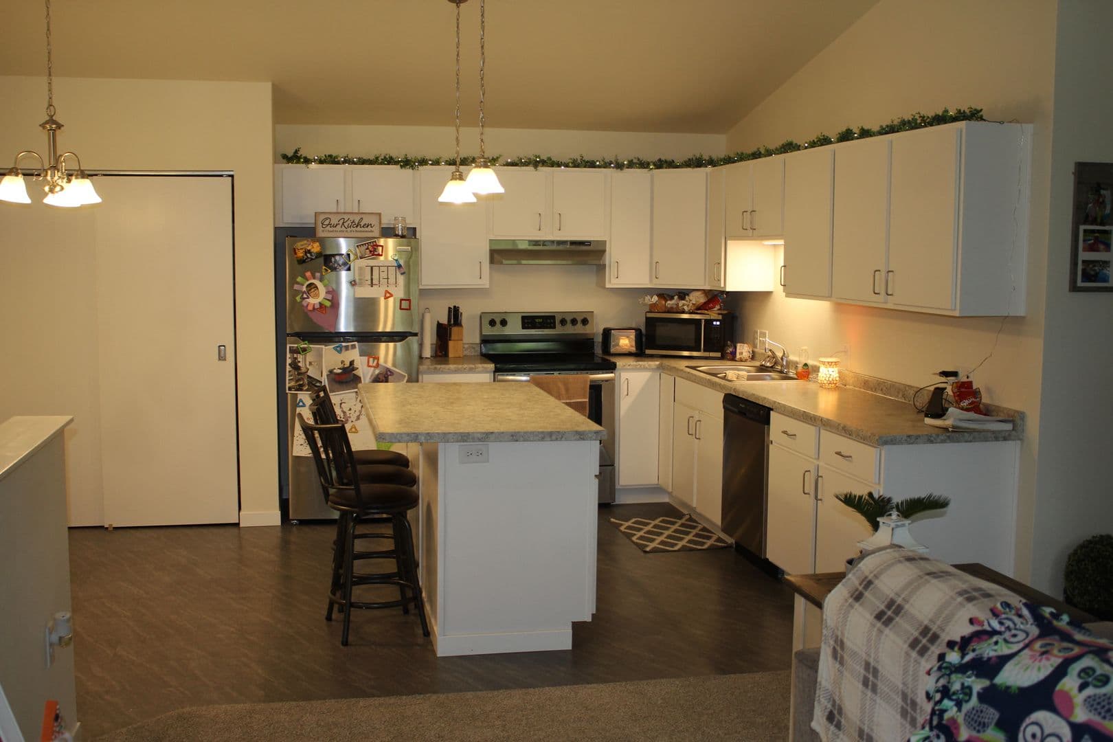 Viola Apartment: 316-317 Go Macro Way