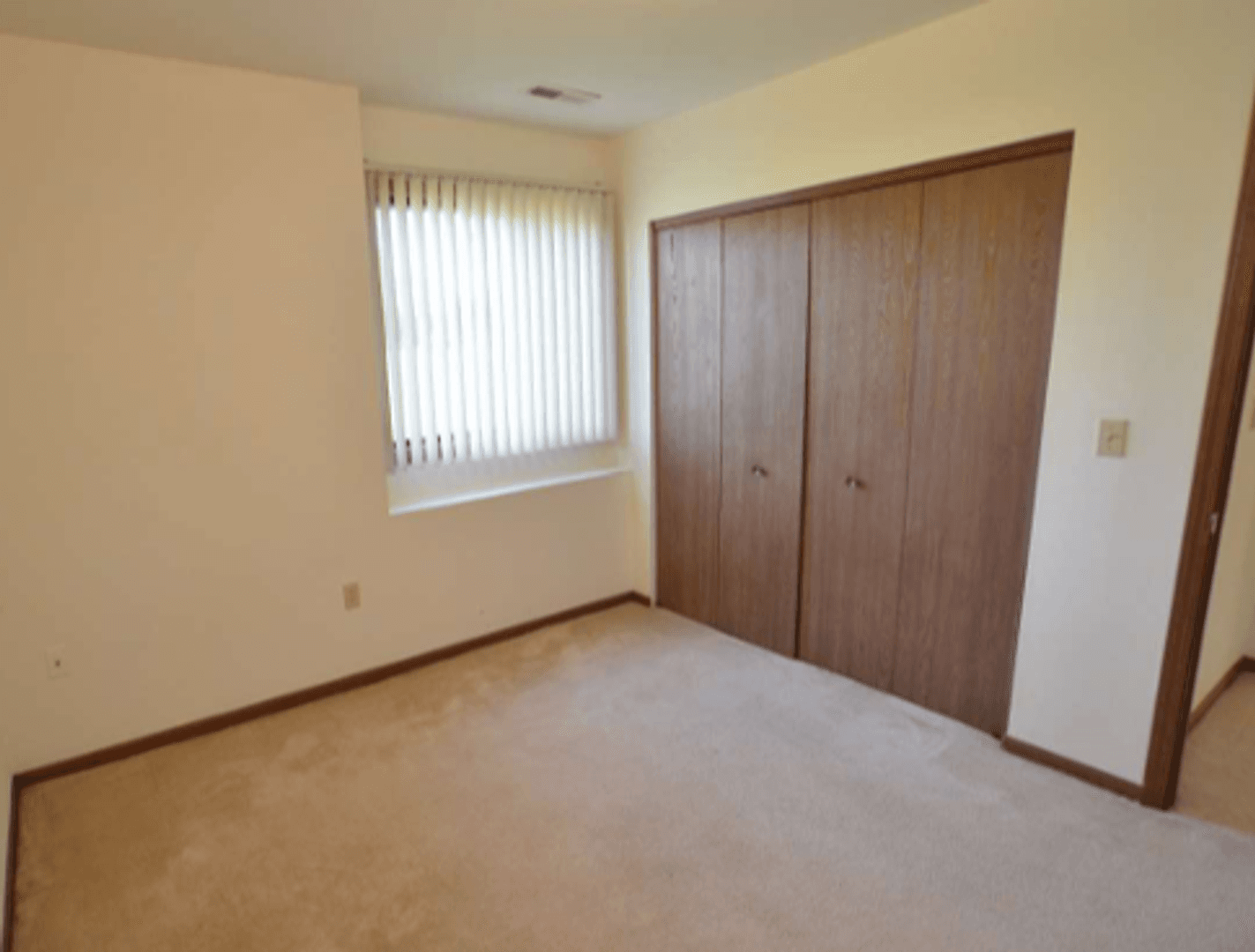 Watertown Apartment: 207-215 Sunnyfield Court