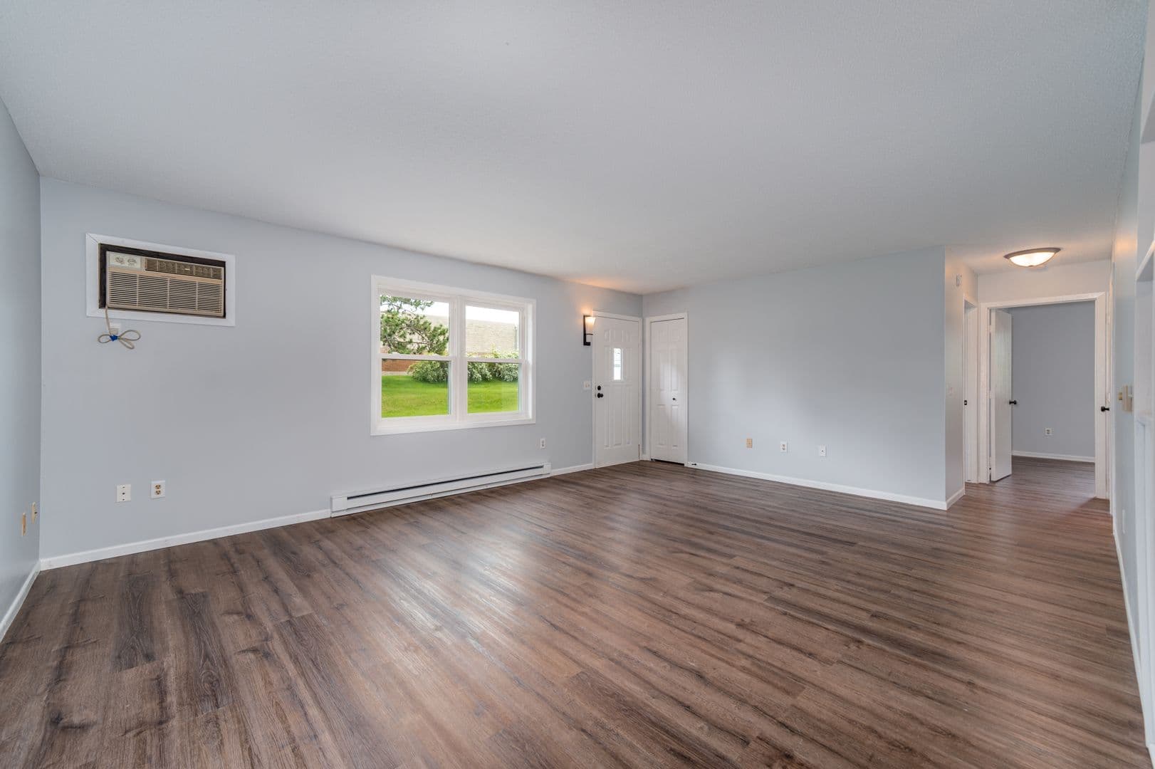 New Richmond Townhome: 1397, 1413, 1415, 1417, 1419, 1455, 1473 Doman Drive