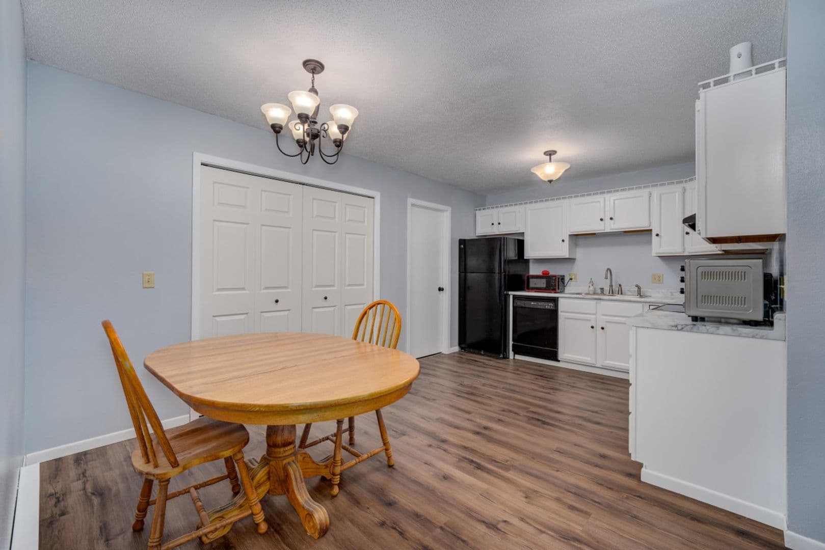 New Richmond Townhome: 1397, 1413, 1415, 1417, 1419, 1455, 1473 Doman Drive