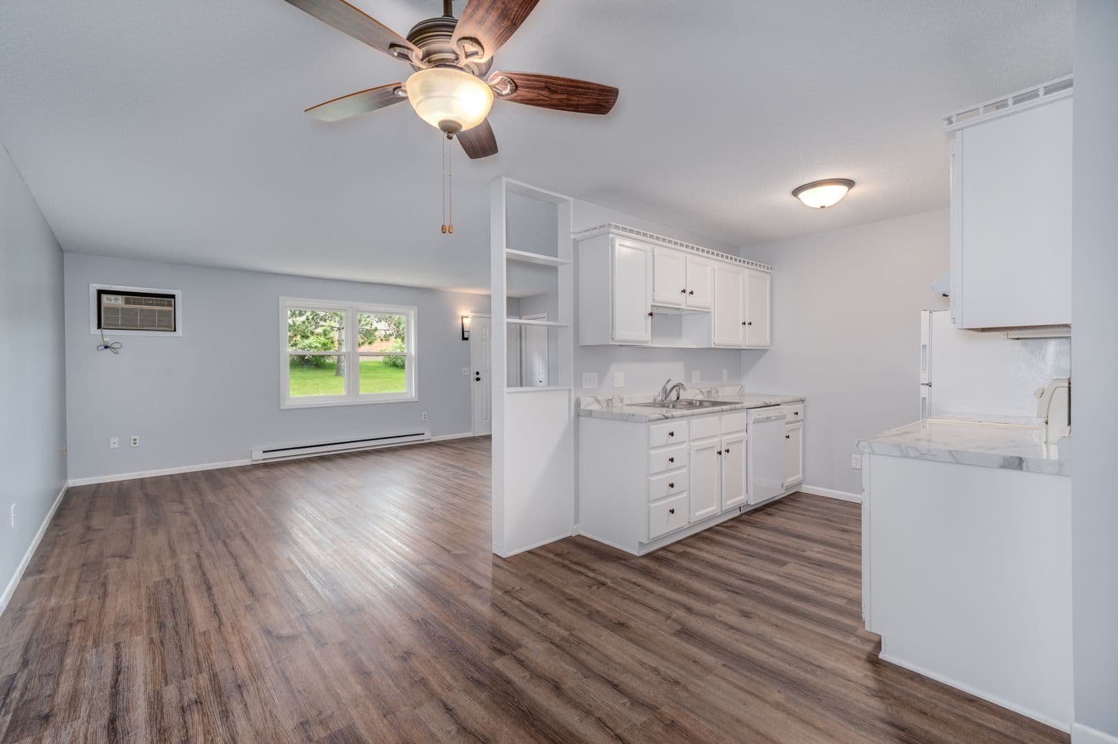 New Richmond Townhome: 1397, 1413, 1415, 1417, 1419, 1455, 1473 Doman Drive