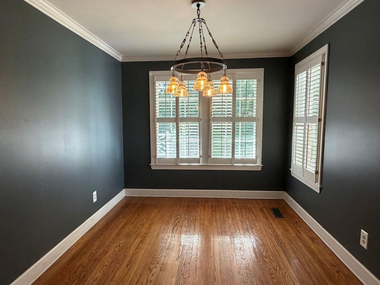 Tupelo House: 1014 Fawn Drive