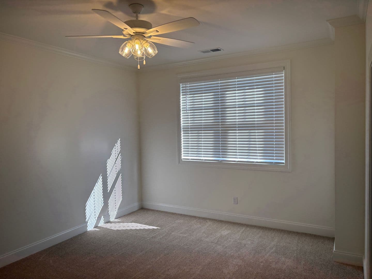 Oxford House: 8005 Cart Path Lane