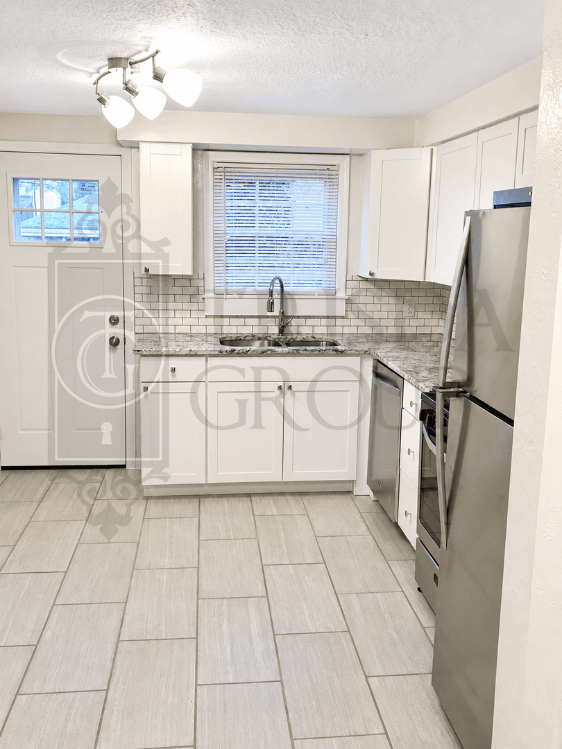 Pittsburgh House: 2361