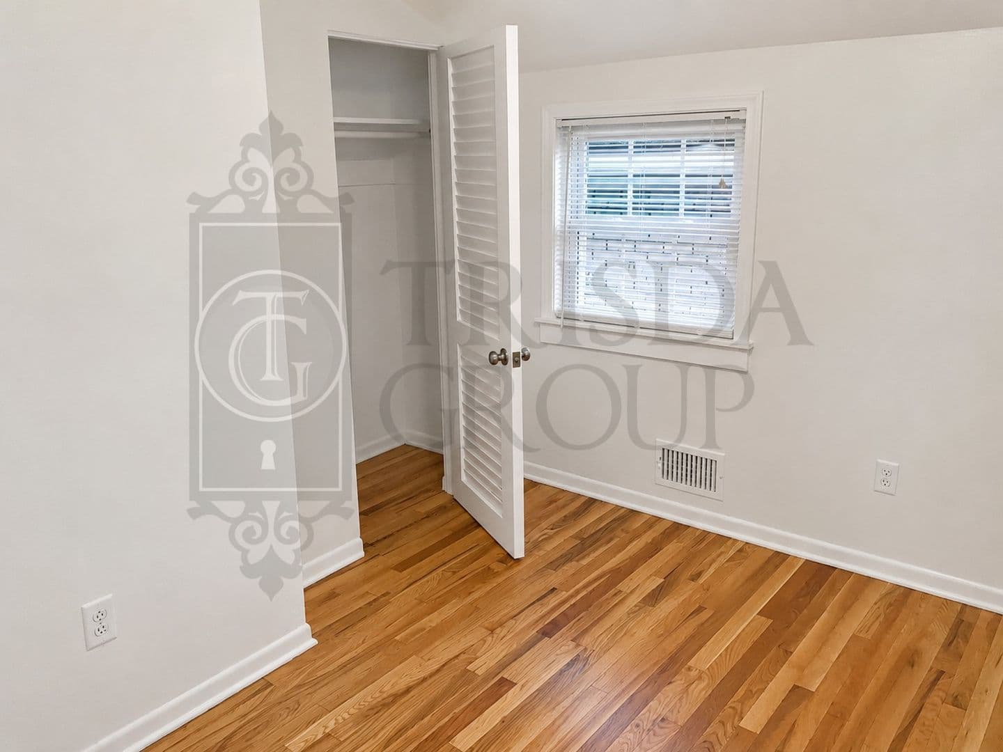 Pittsburgh House: 2361