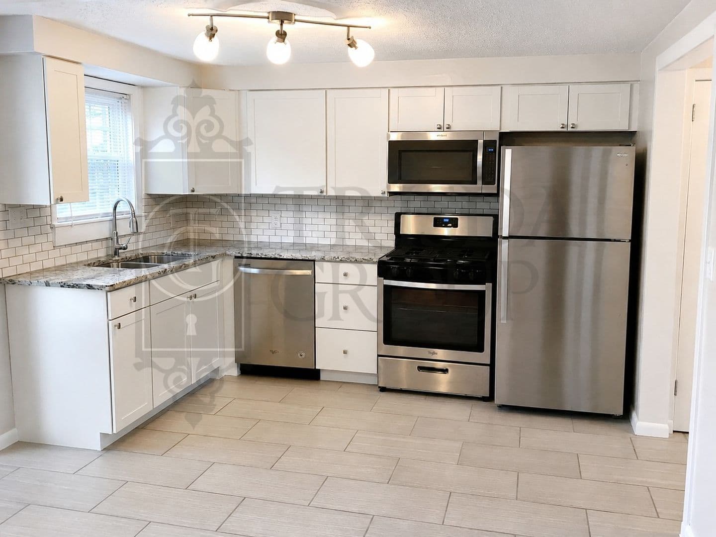 Pittsburgh House: 2361