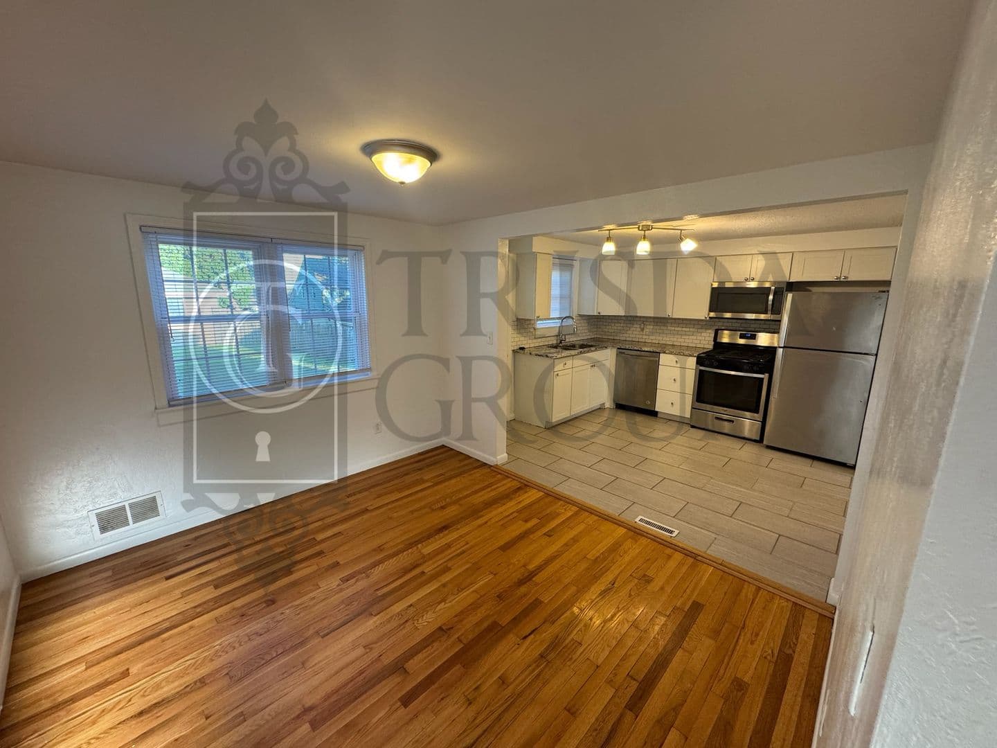 Pittsburgh House: 2361