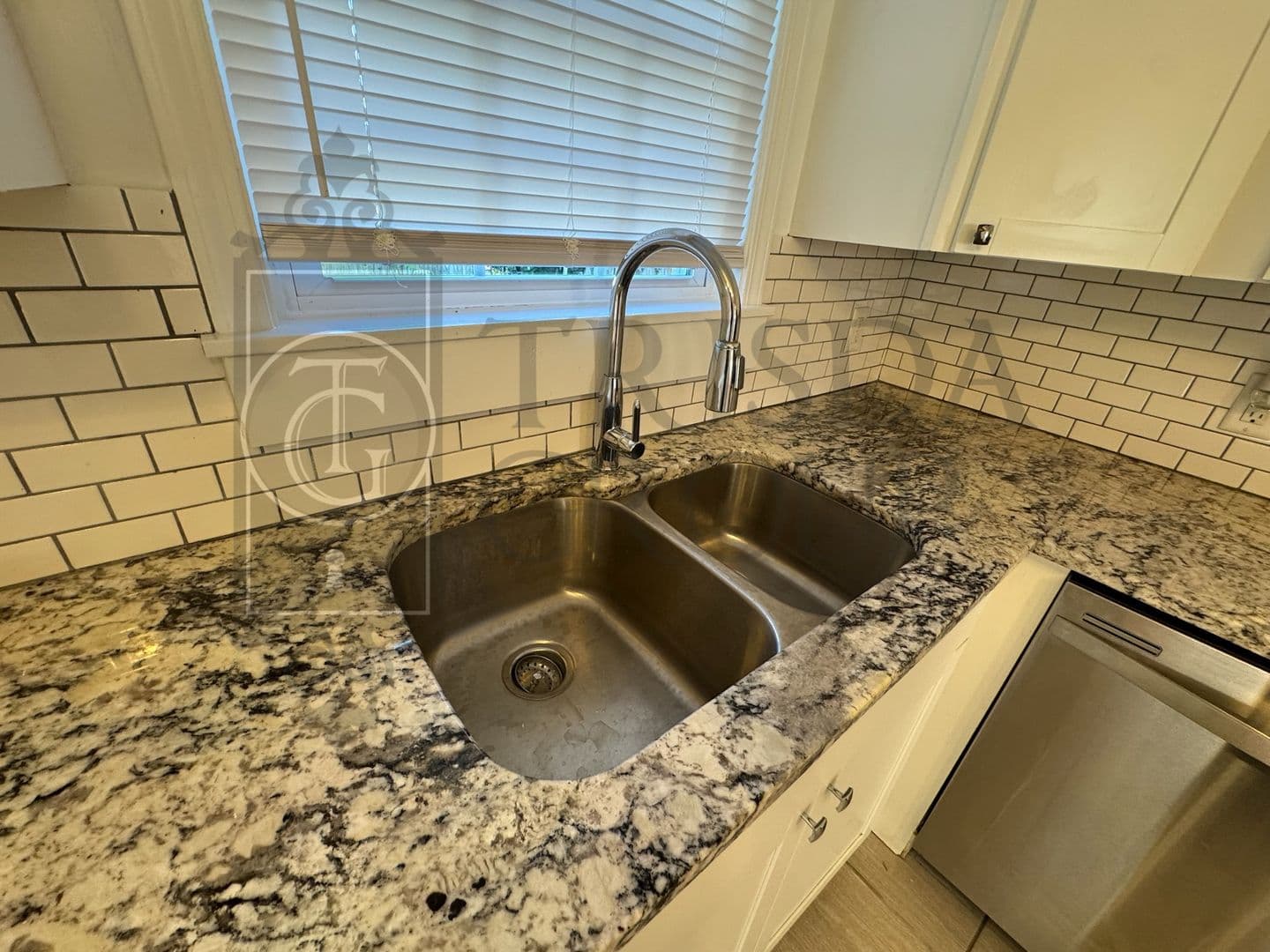 Pittsburgh House: 2361