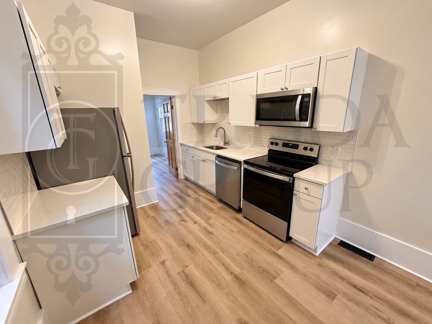 Crafton Apartment: 18