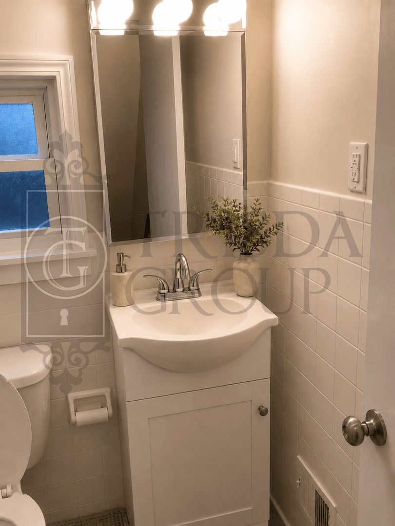 Pittsburgh House: 2361