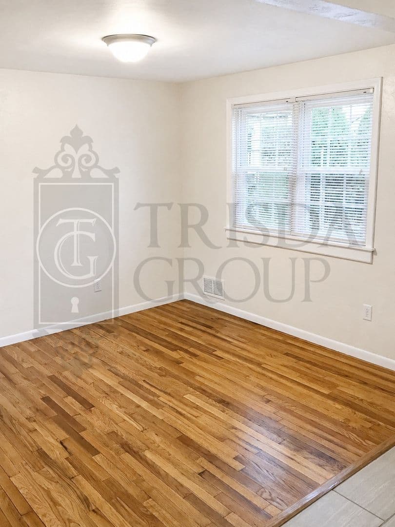 Pittsburgh House: 2361