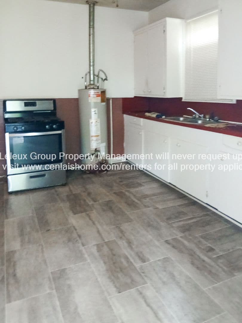 Alexandria House: 2022 Vance Ave