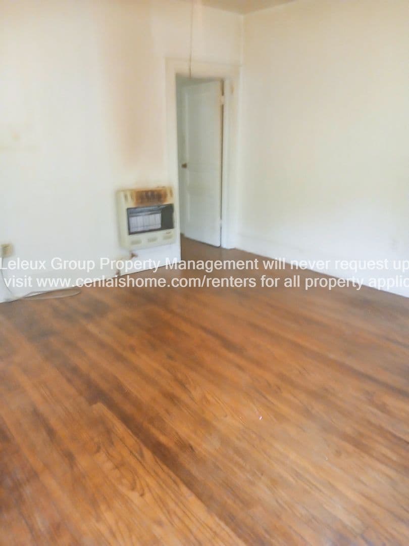 Alexandria House: 2022 Vance Ave