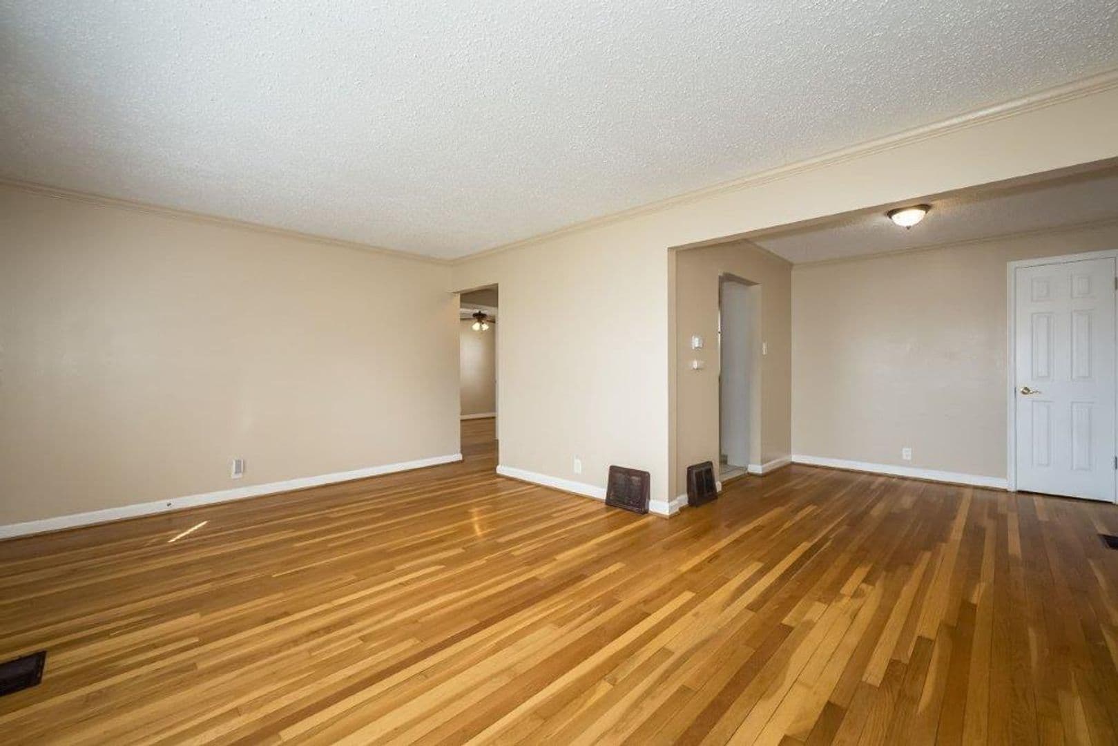 St. Louis House: 10546 Anson