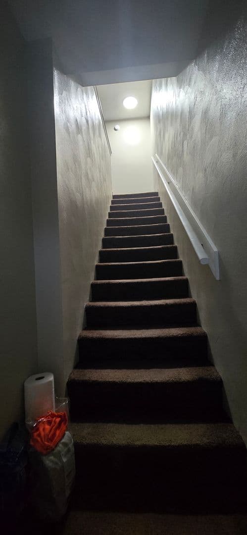 INDIANA Apartment: GRANT ST