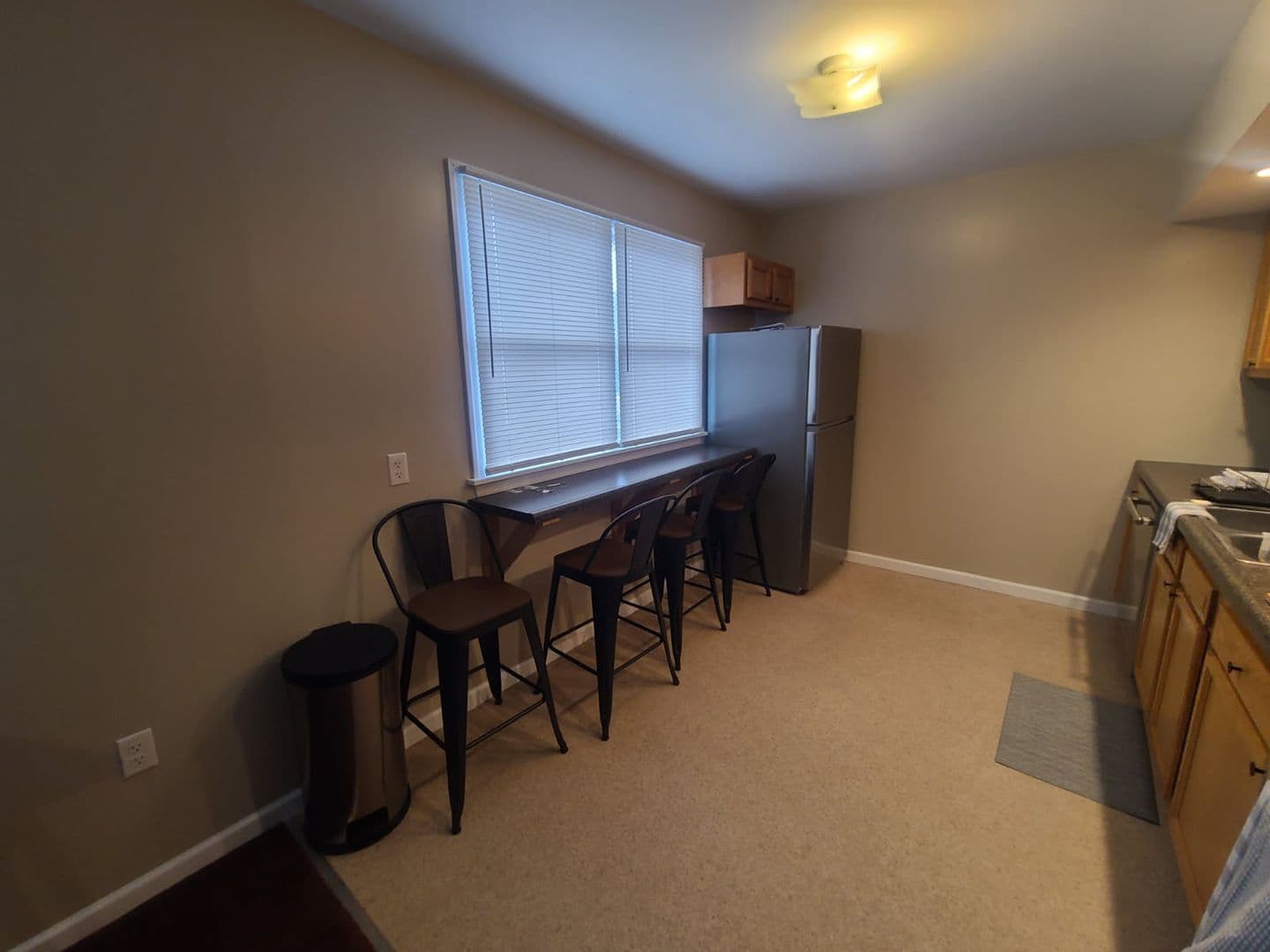 INDIANA Apartment: GRANT ST