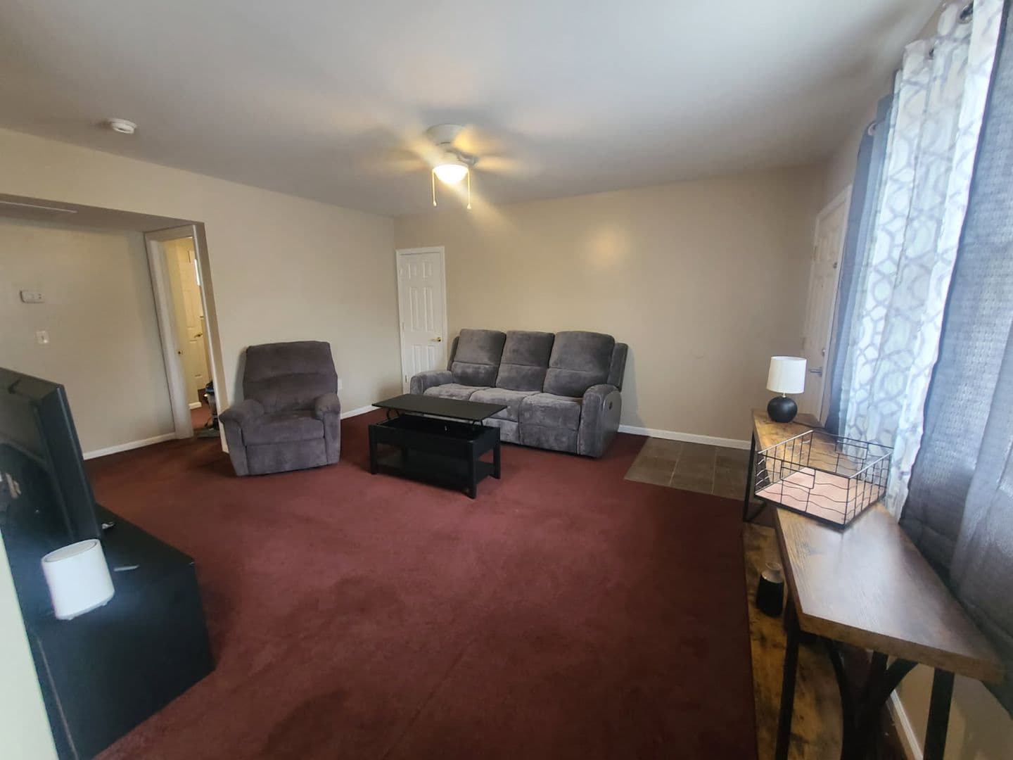 INDIANA Apartment: GRANT ST
