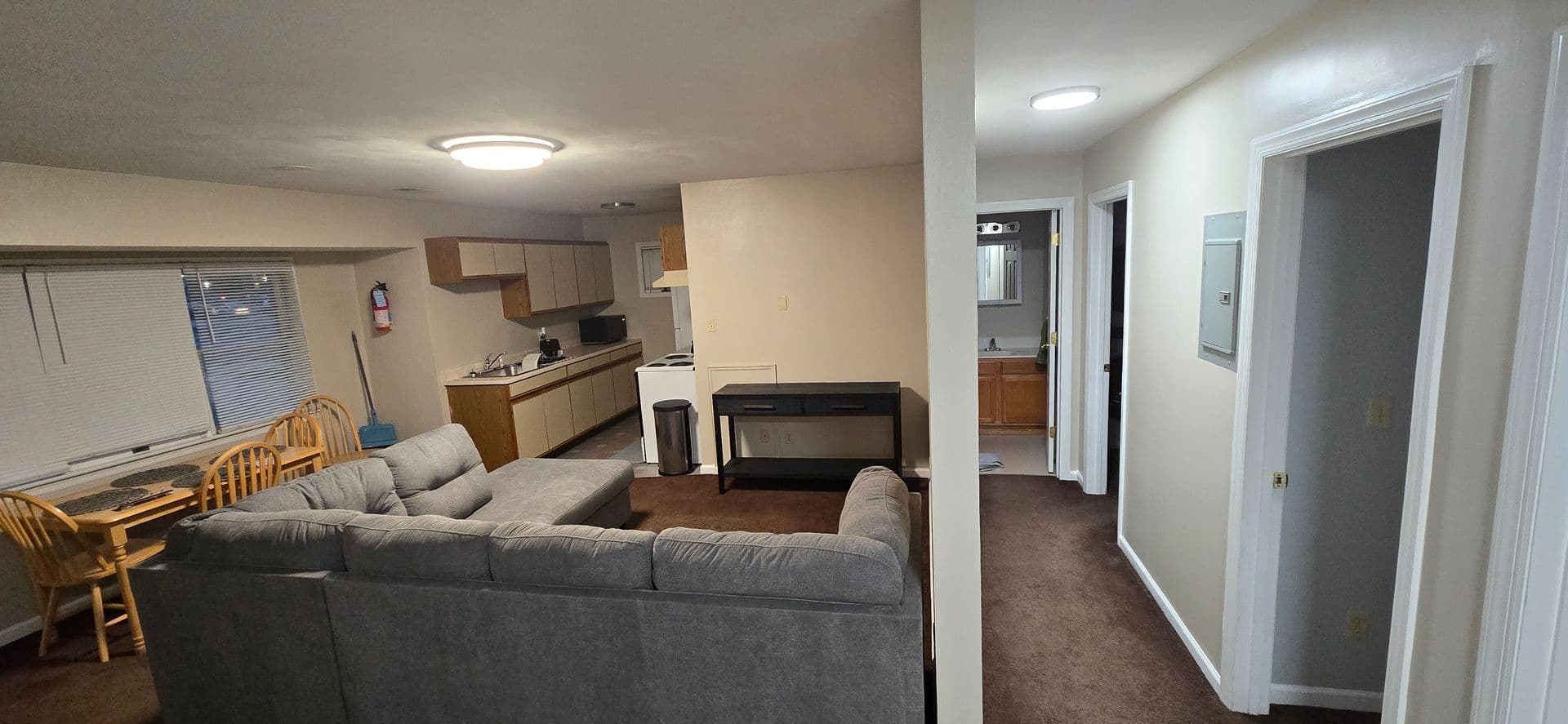 INDIANA Apartment: GRANT ST