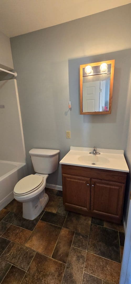 INDIANA Apartment: GRANT ST