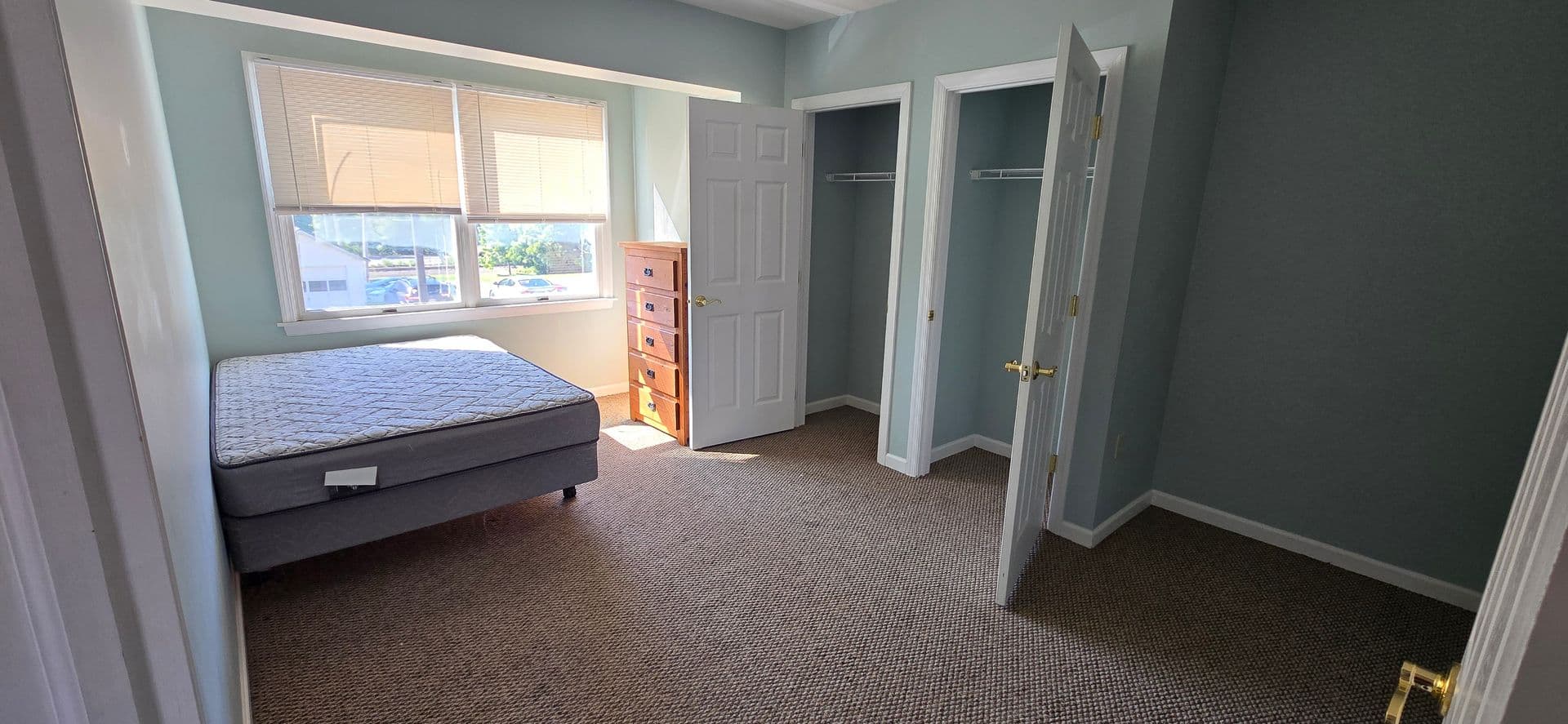 INDIANA Apartment: GRANT ST