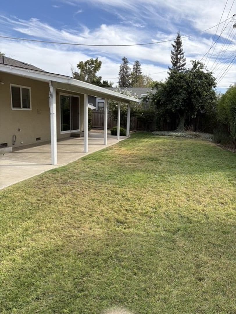 Modesto House: 3401 Fremont St