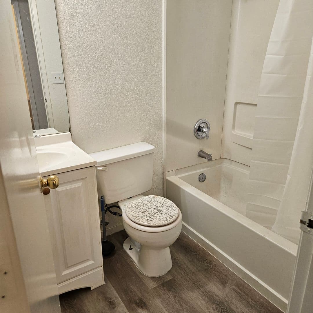 Modesto Apartment: 1513 Lynne Renee Ct