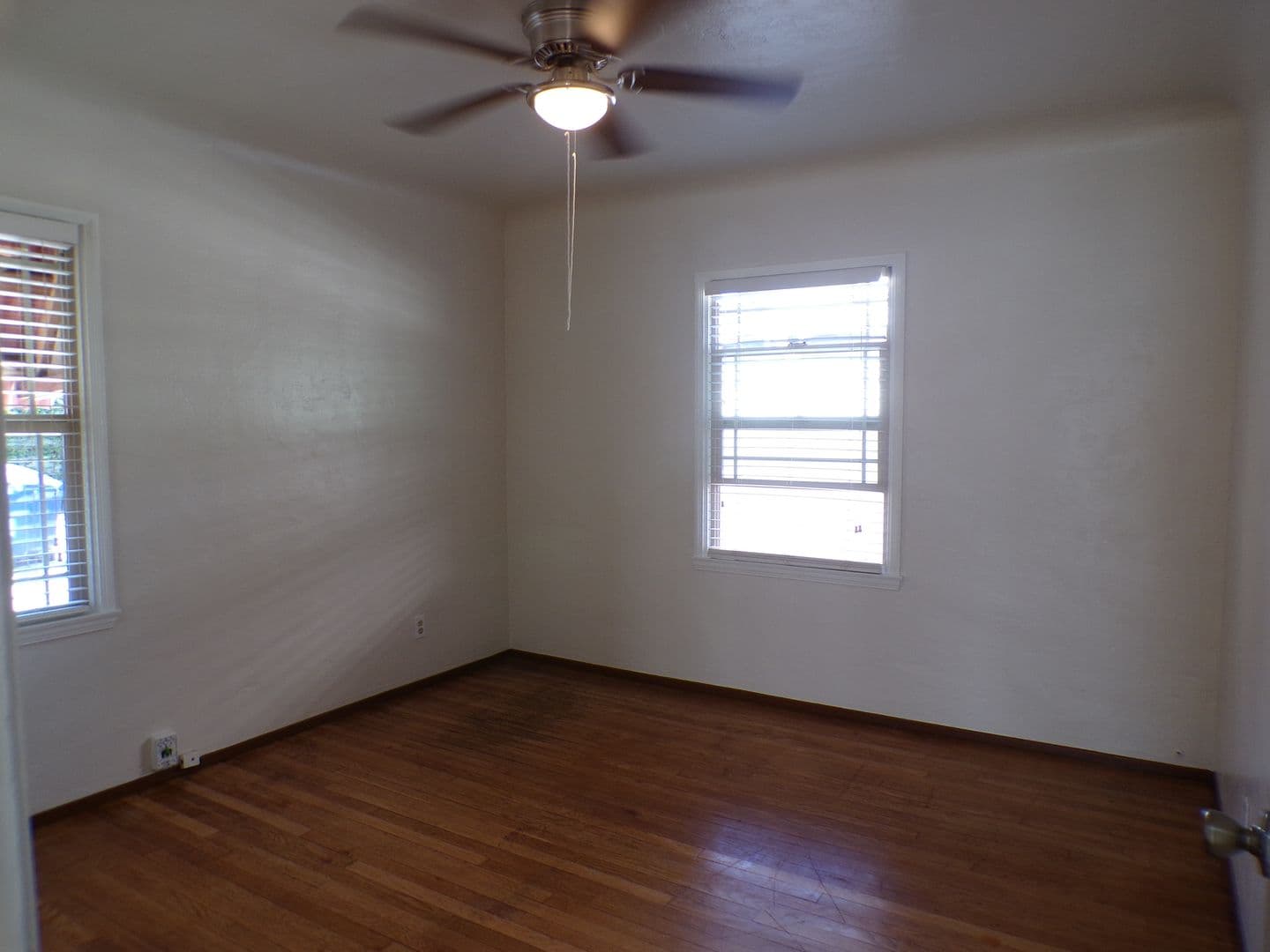 Modesto Apartment: 527 Orange Ave