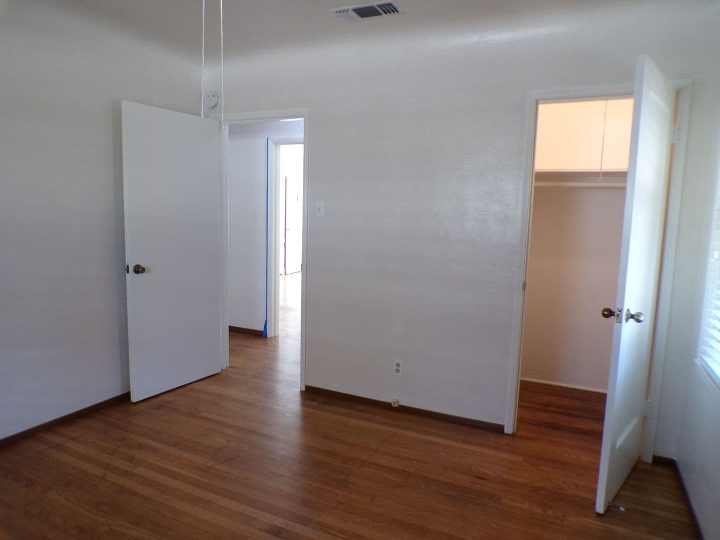 Modesto Apartment: 527 Orange Ave