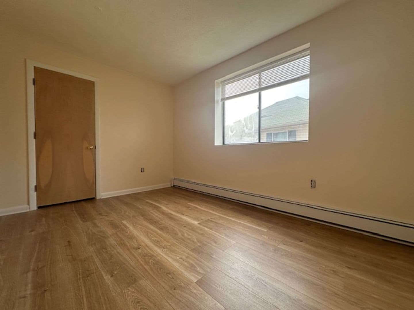Quincy Apartment: 362 Centre St