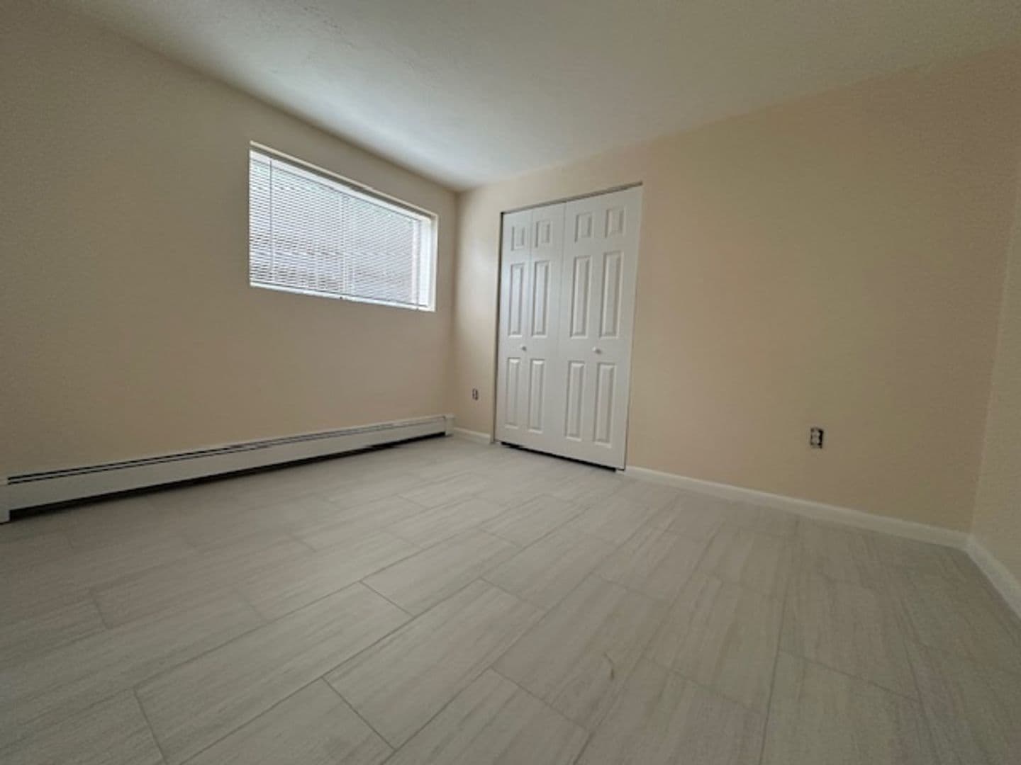 Quincy Apartment: 362 Centre St