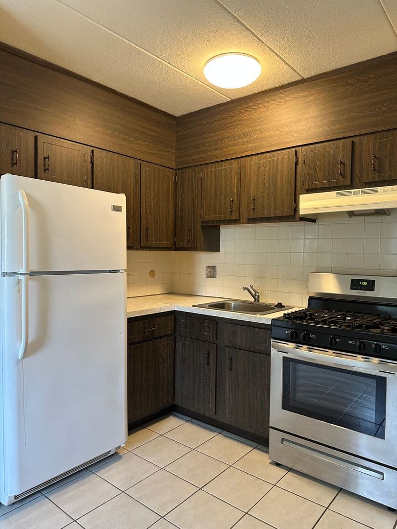 Quincy Apartment: 225 Independence Ave