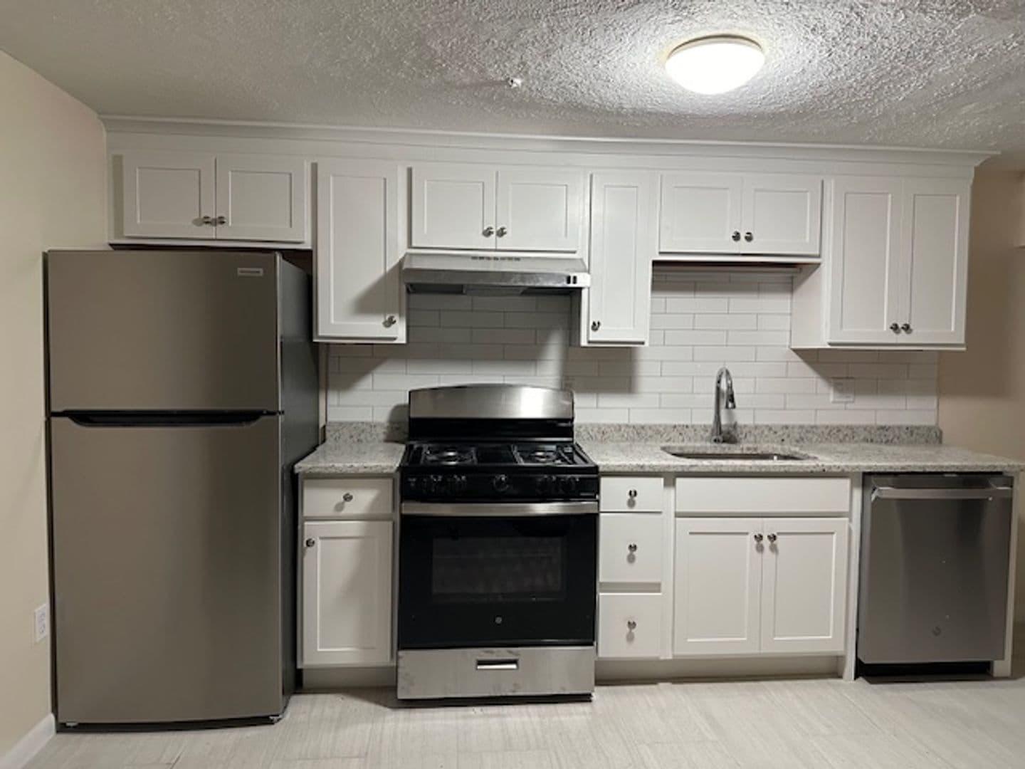 Quincy Apartment: 362 Centre St