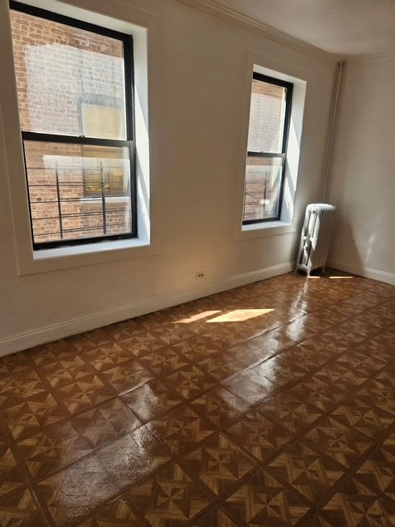 Bronx Apartment: 1152-1156 Colgate Avenue