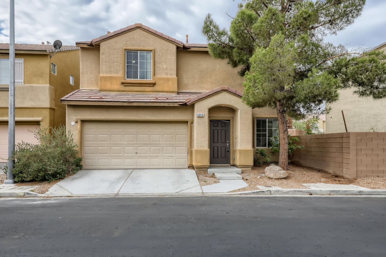 Las Vegas House: 4045 Oliver Sagebrush Dr